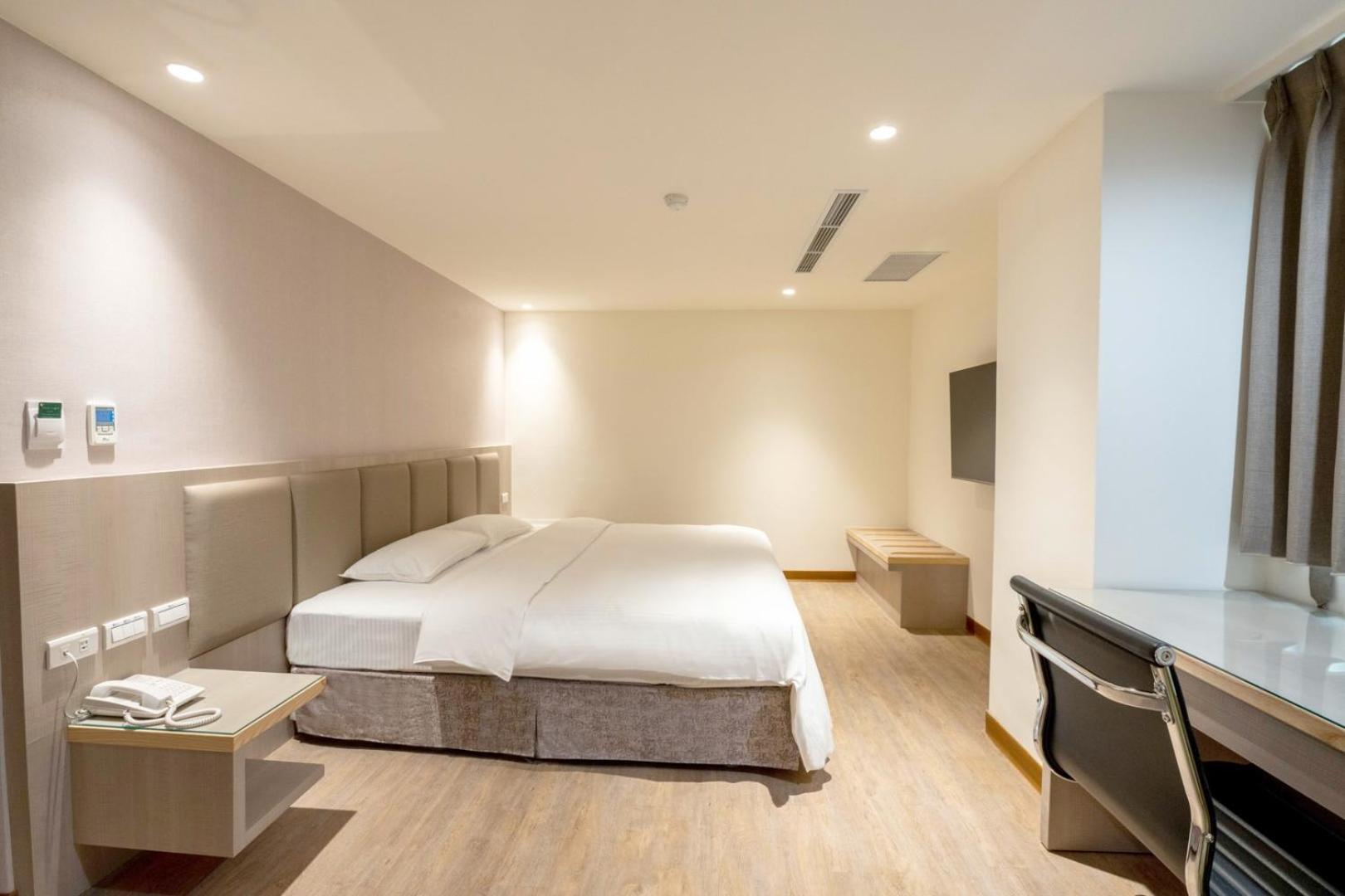 The Cloud Hotel Zhubei Exterior photo